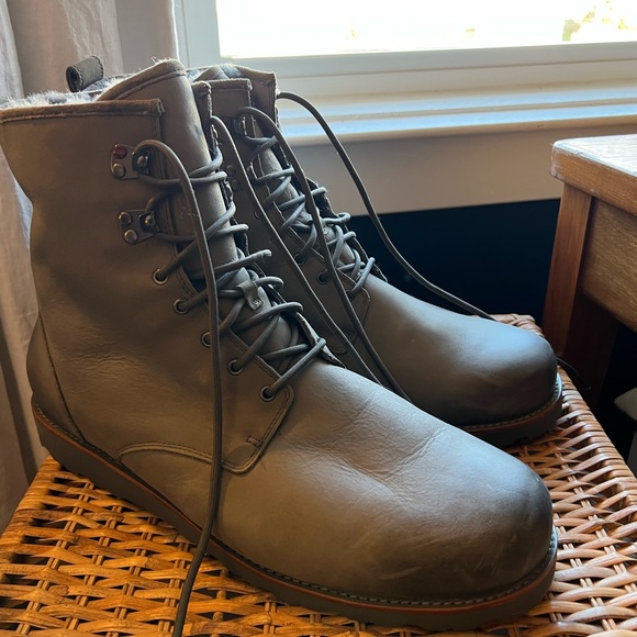 Men’s UGG Hannen TL Boots - Size 17 - Picture 2 of 6